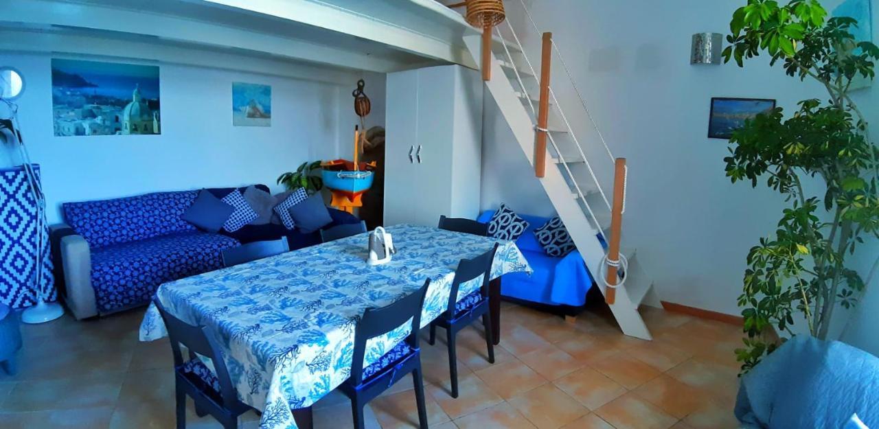 Apartament La Casa Azzurra Procida Zewnętrze zdjęcie