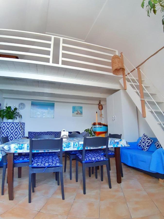 Apartament La Casa Azzurra Procida Zewnętrze zdjęcie