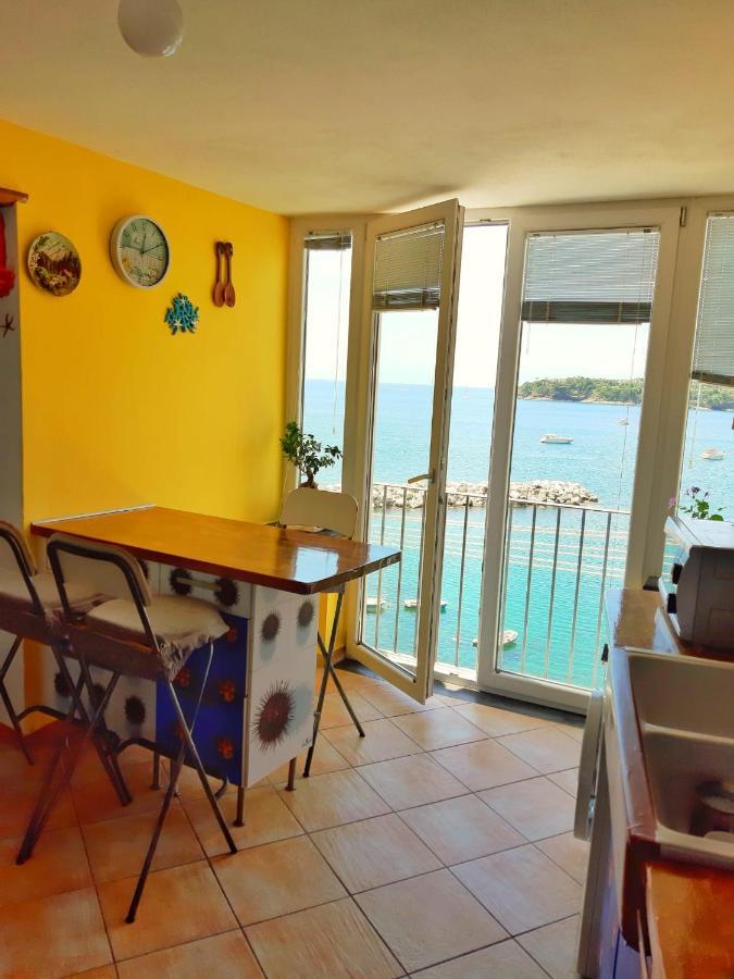 Apartament La Casa Azzurra Procida Zewnętrze zdjęcie