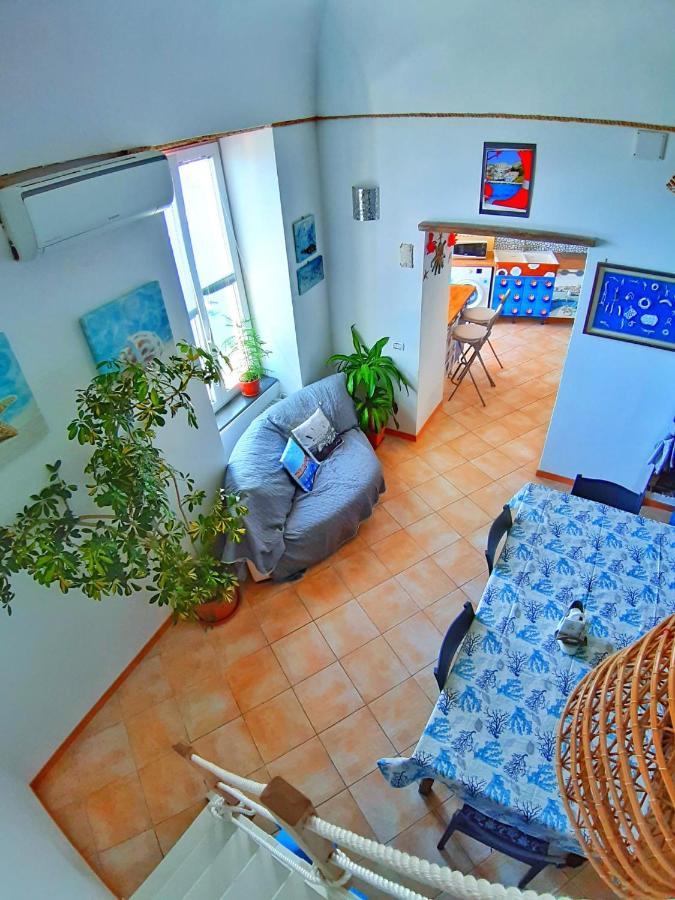 Apartament La Casa Azzurra Procida Zewnętrze zdjęcie